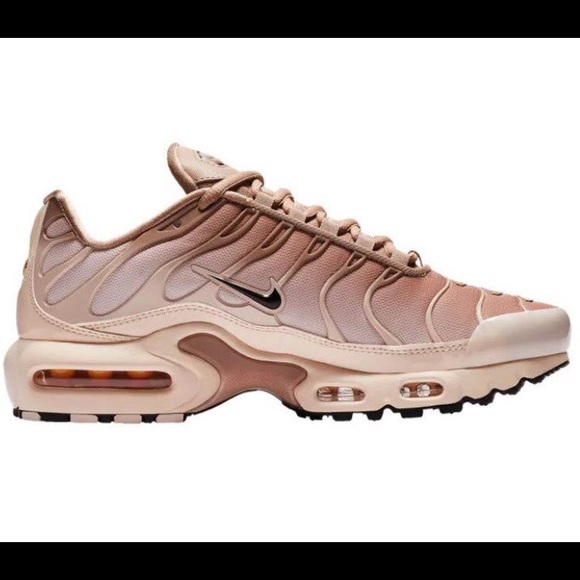 air max plus nude
